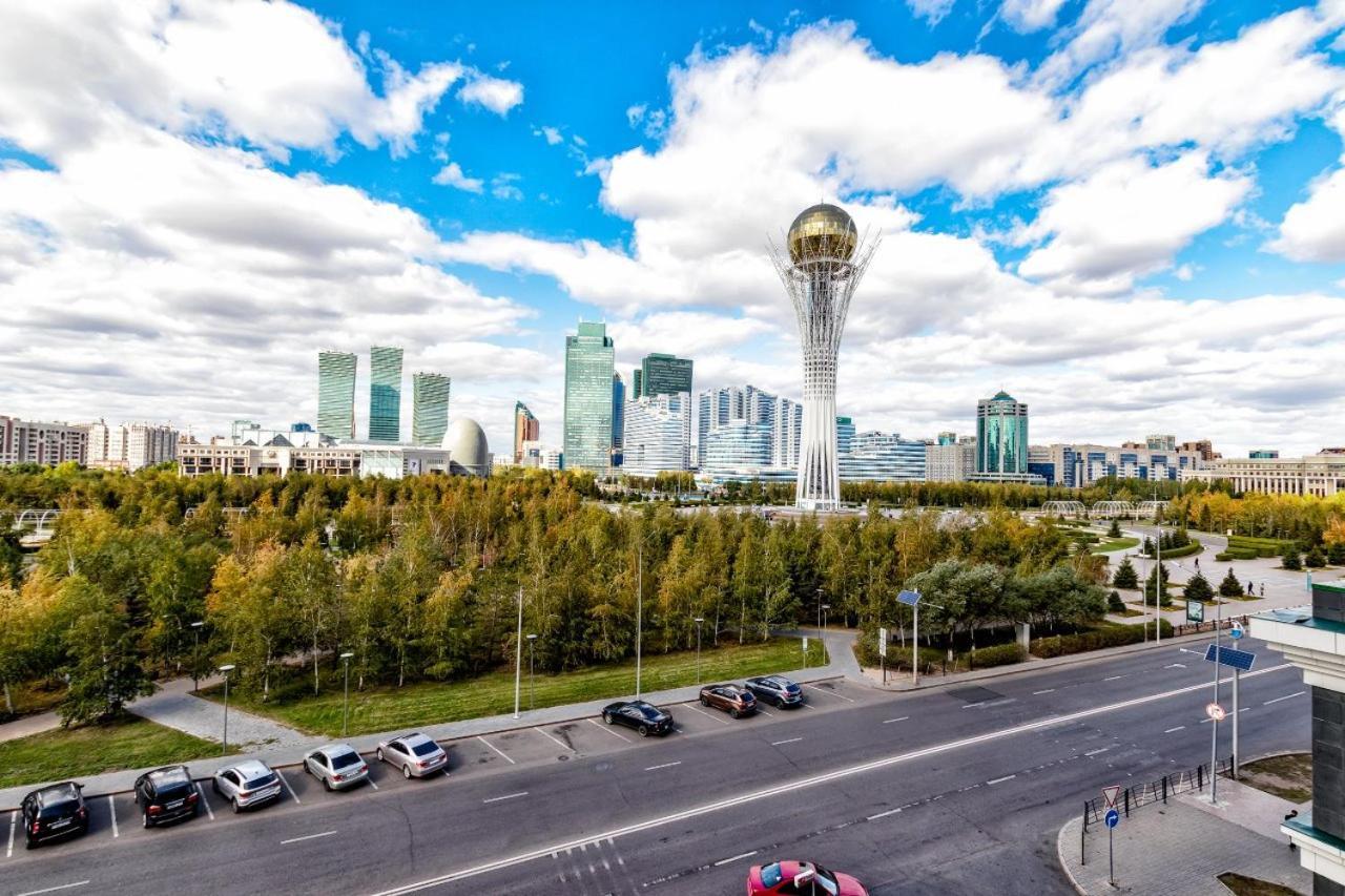 Апартаменты В Центре Левого Берега Astana Ngoại thất bức ảnh